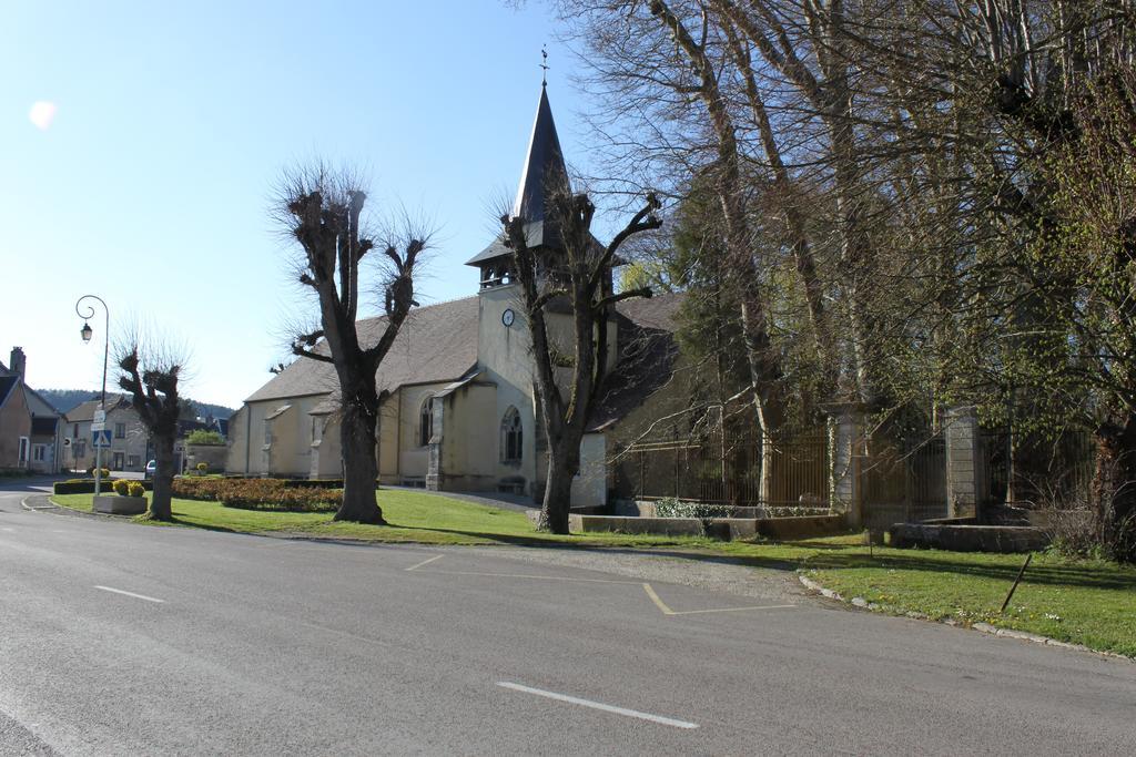 Charmante Maison Pierres 1768 Polisy Bagian luar foto